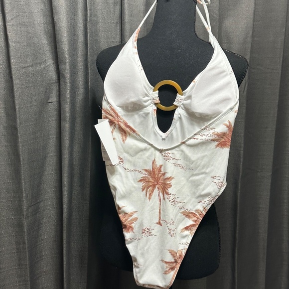 Breaking Waves Palm Print One-Piece Swimsuit – Size M – New with tag. - Picture 7 of 15